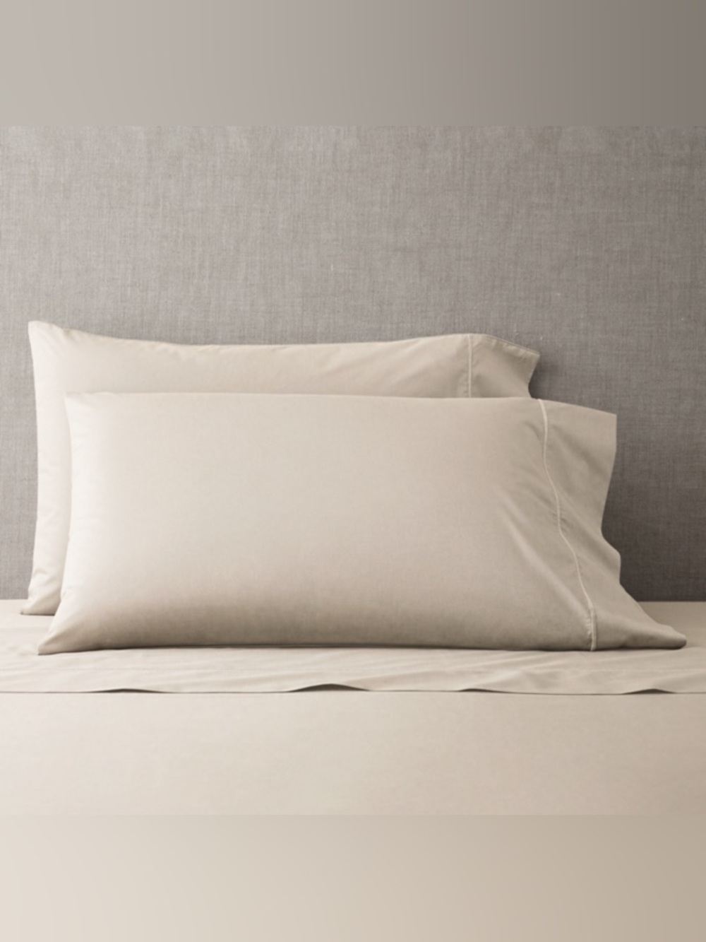 Restoration Hardware ITALIAN CLASSIC PERCALE PILLOWCASES (SET OF 2)